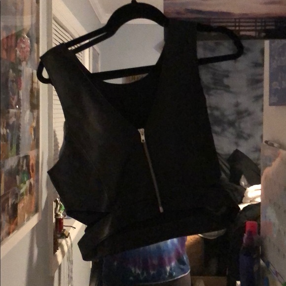 Leather Cut Out Crop Top - Picture 4 of 4